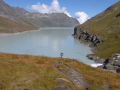 Lac des Dix, Col de Prafleuri in the distance