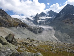 Cabine de Moiry (left) above Glacier, Pointes de Mourti