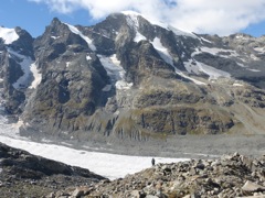 Starting descent to Morteratsch Glacier
